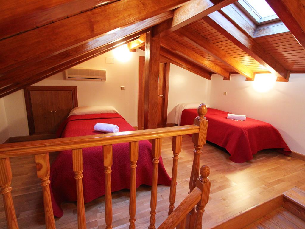 Apartamentos Good Stay Prado Madrid Oda fotoğraf