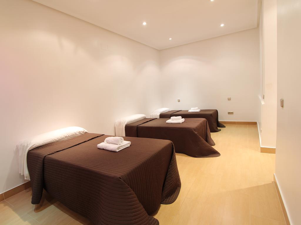 Apartamentos Good Stay Prado Madrid Oda fotoğraf