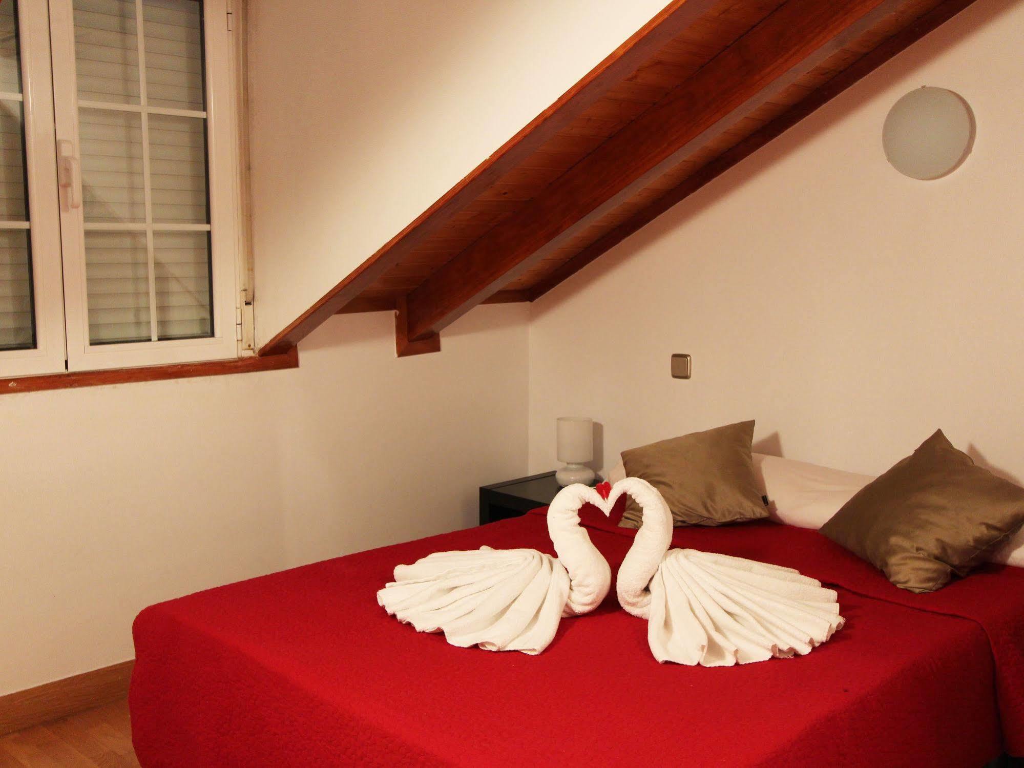 Apartamentos Good Stay Prado Madrid Dış mekan fotoğraf
